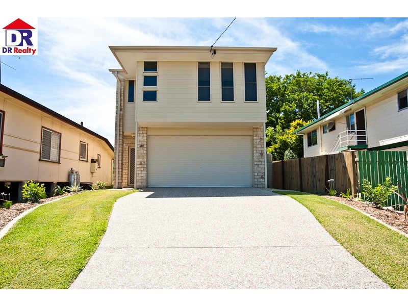 180 Scarborough Rd, Scarborough QLD 4020