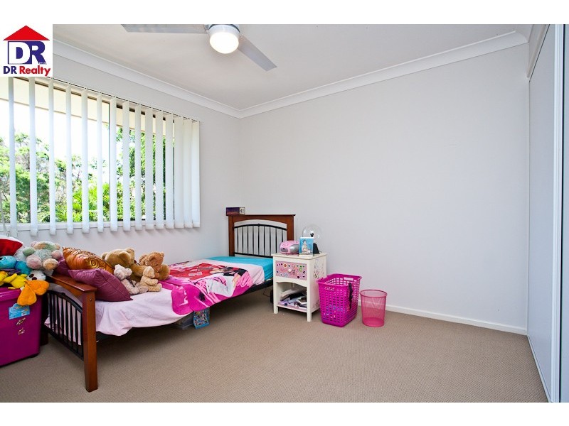 180 Scarborough Rd, Scarborough QLD 4020