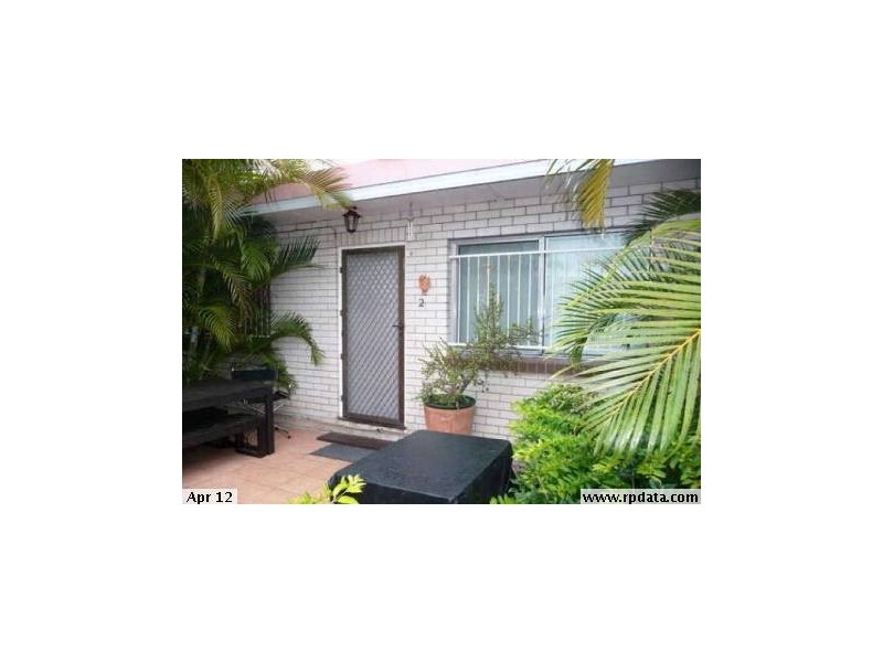 2/24 Georgina Street, Woody Point QLD 4019