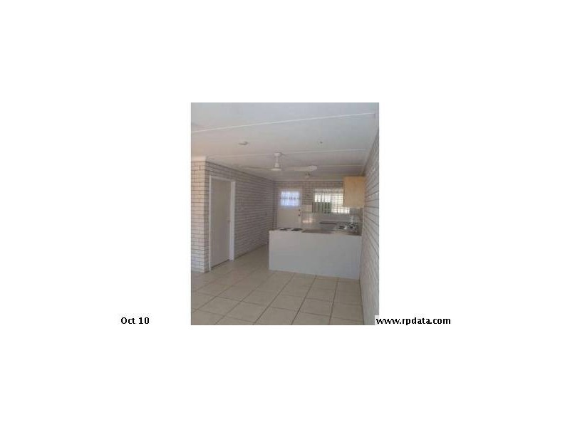 2/24 Georgina Street, Woody Point QLD 4019