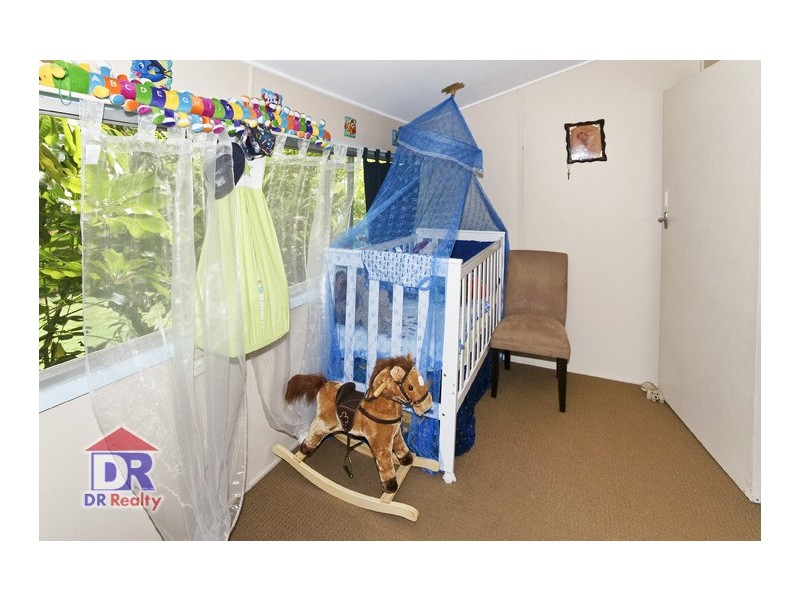 19 Lucas St, Scarborough QLD 4020