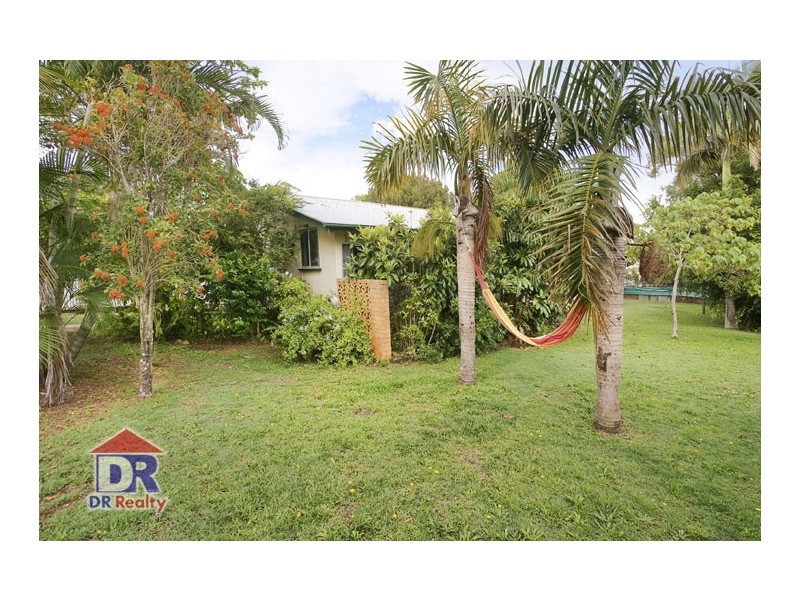 19 Lucas St, Scarborough QLD 4020