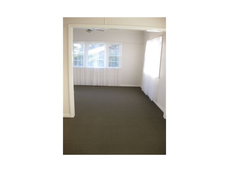 7 Frost St, Clontarf QLD 4019