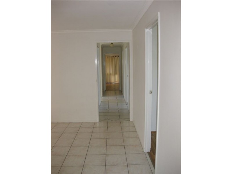 2 Hampshire Court, Kippa-ring QLD 4021