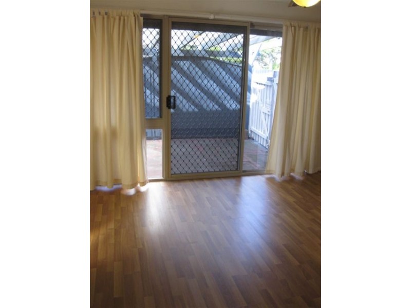 2 Hampshire Court, Kippa-ring QLD 4021