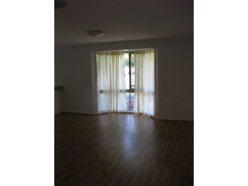 2 Hampshire Court, Kippa-ring QLD 4021