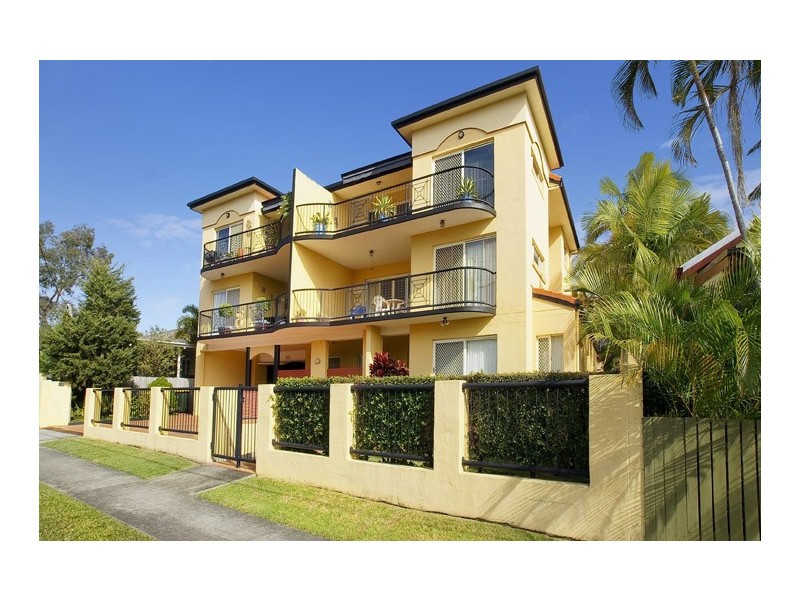 5/13-15 Humpybong Esp, Redcliffe QLD 4020