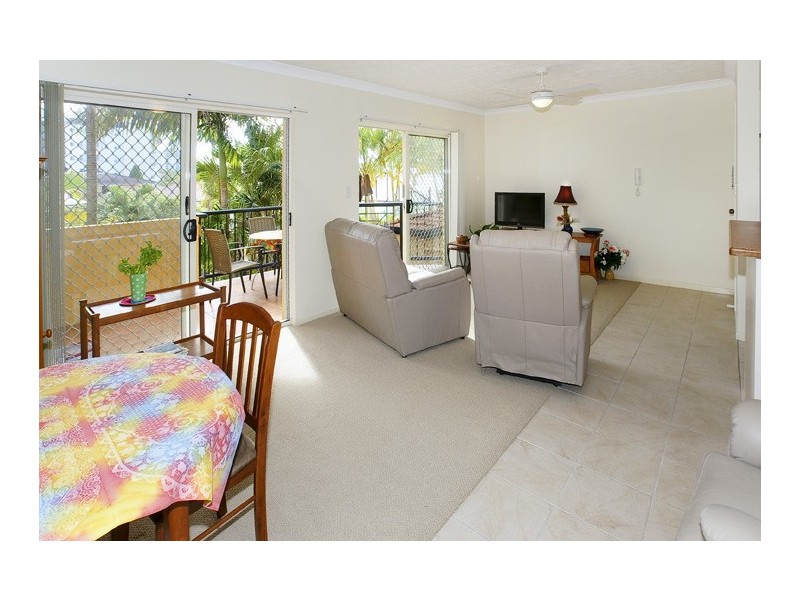 5/13-15 Humpybong Esp, Redcliffe QLD 4020