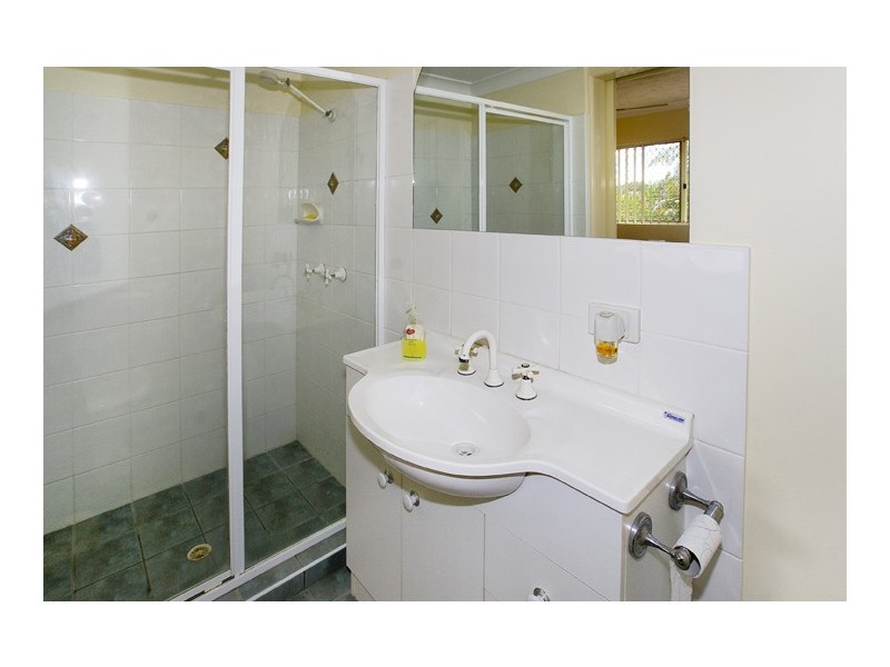 5/13-15 Humpybong Esp, Redcliffe QLD 4020