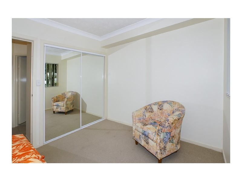5/13-15 Humpybong Esp, Redcliffe QLD 4020