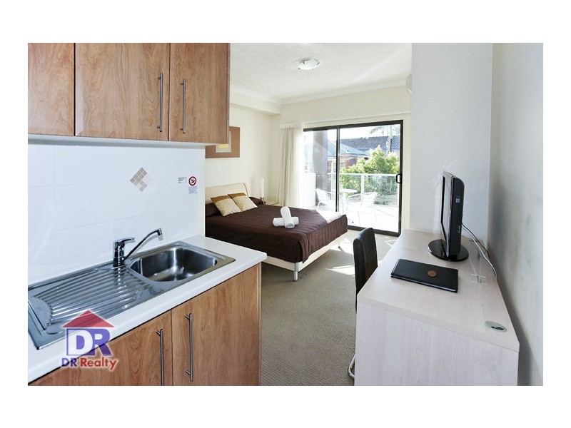 9/41 Anzac Ave, Redcliffe QLD 4020