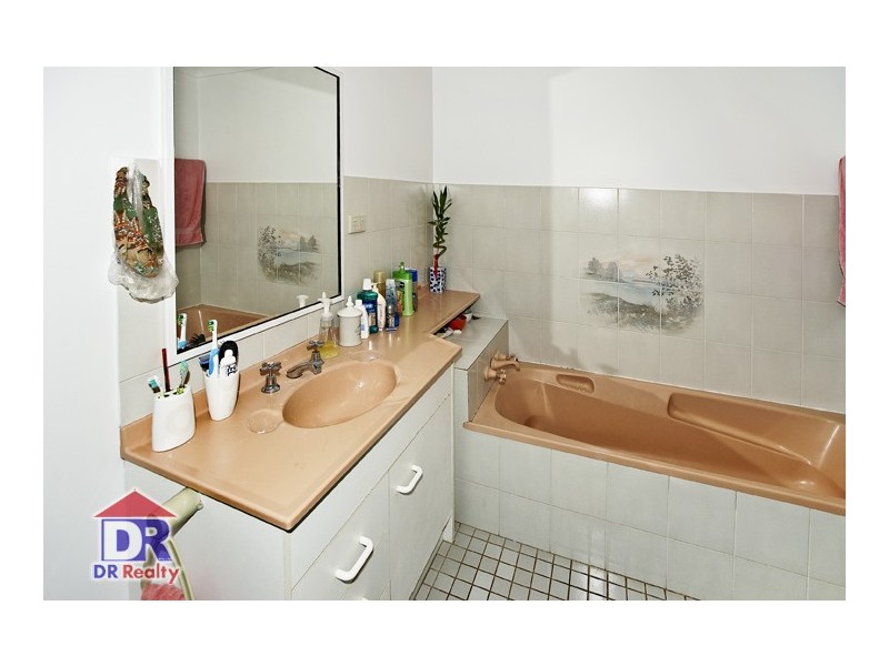 6 Sovereign Ct, Kippa-ring QLD 4021