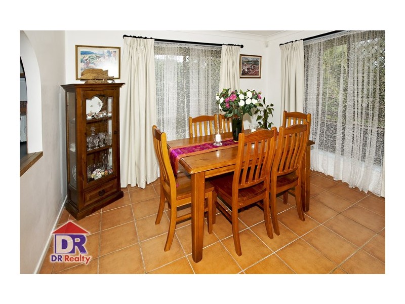 6 Sovereign Ct, Kippa-ring QLD 4021