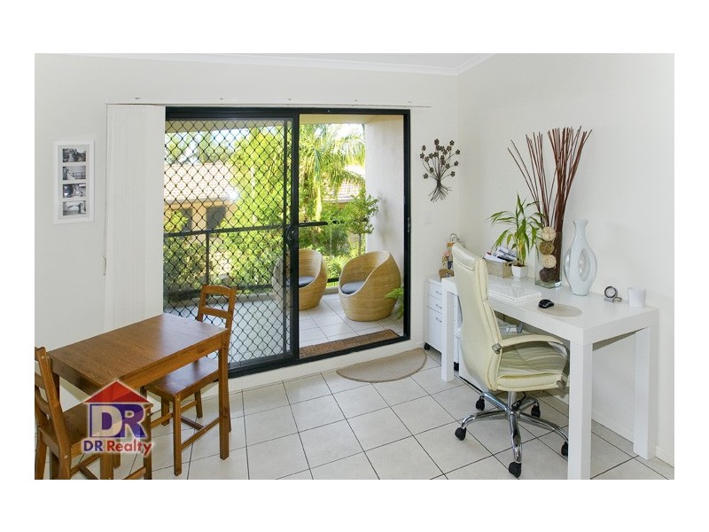 10/82 Mein St, Scarborough QLD 4020