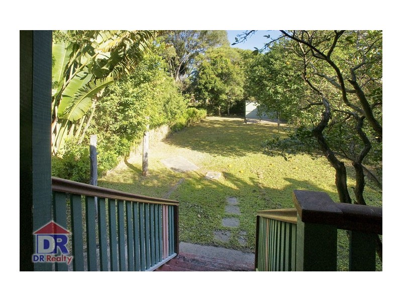 21a Turner St, Scarborough QLD 4020