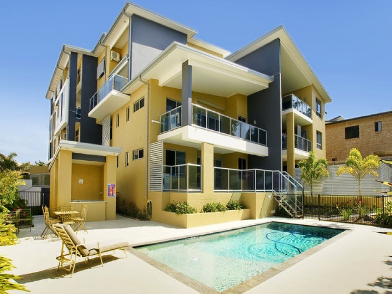 11/8-10 Georgina St, Woody Point QLD 4019