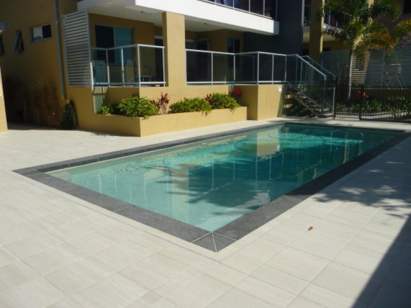 11/8-10 Georgina St, Woody Point QLD 4019