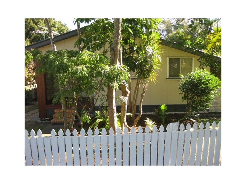 19 Lucas Street, Scarborough QLD 4020