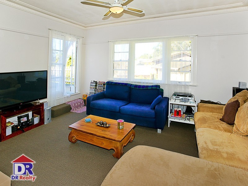 7 Frost St, Clontarf QLD 4019