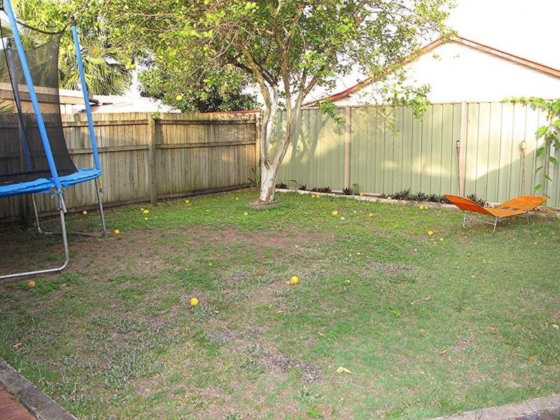 27 Kirkwood, Margate QLD 4019