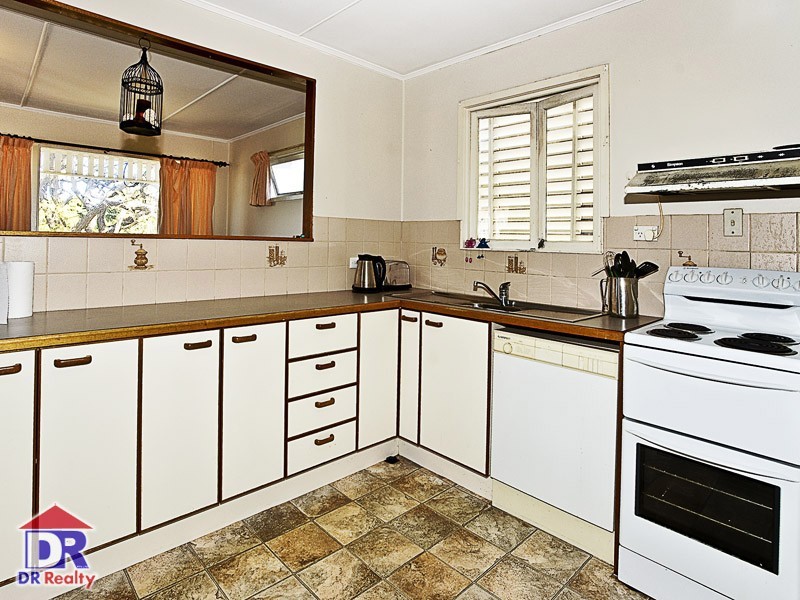 10 Dodds St, Margate QLD 4019