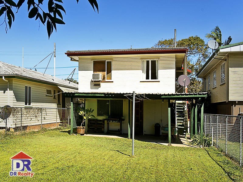 10 Dodds St, Margate QLD 4019