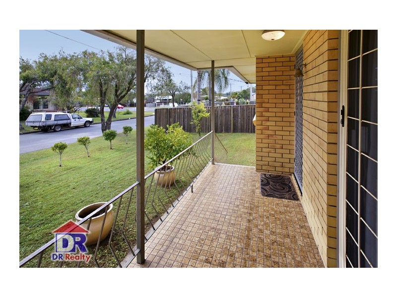1 Alkooie Ave, Clontarf QLD 4019