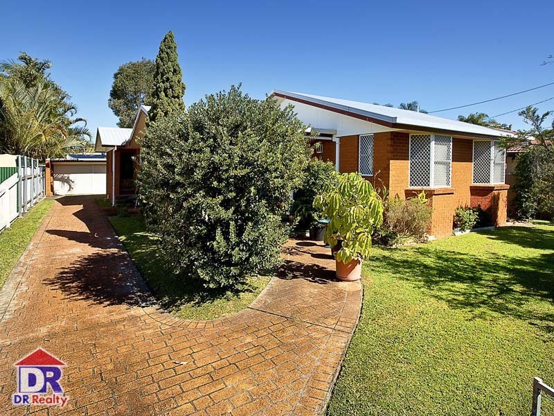 21 Matthew St, Scarborough QLD 4020