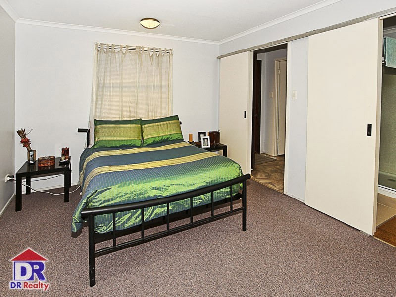 21 Matthew St, Scarborough QLD 4020