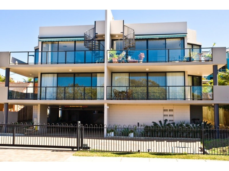 4/51 Landsborough Ave, Scarborough QLD 4020