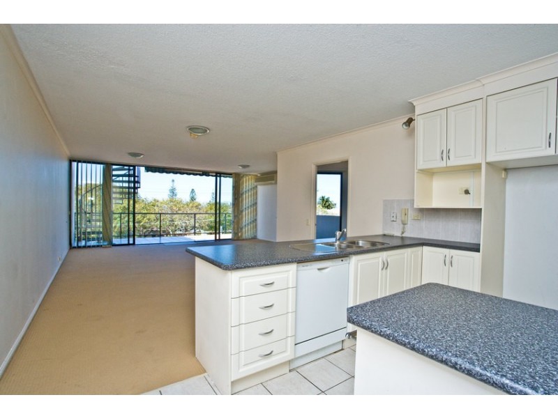 4/51 Landsborough Ave, Scarborough QLD 4020