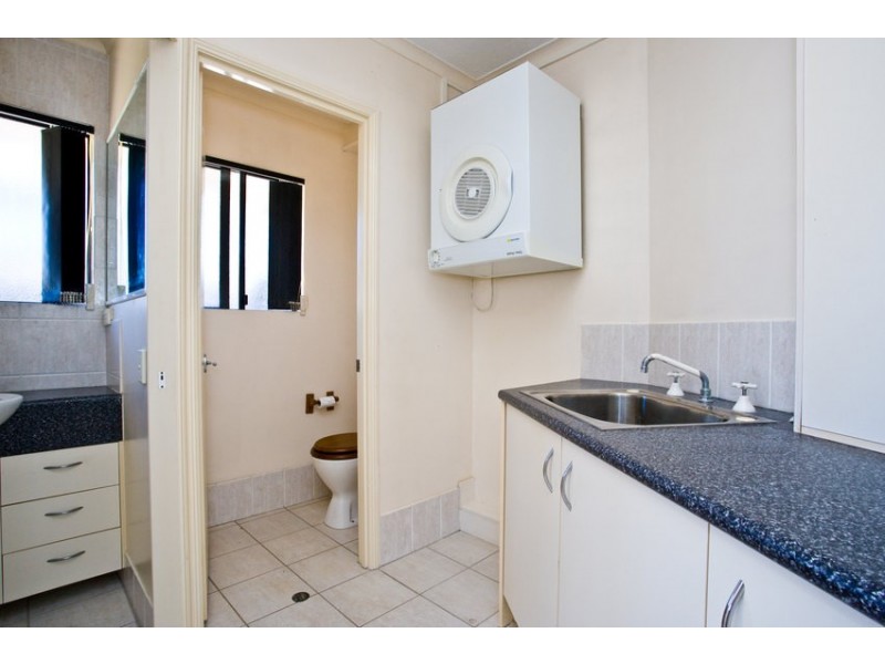 4/51 Landsborough Ave, Scarborough QLD 4020