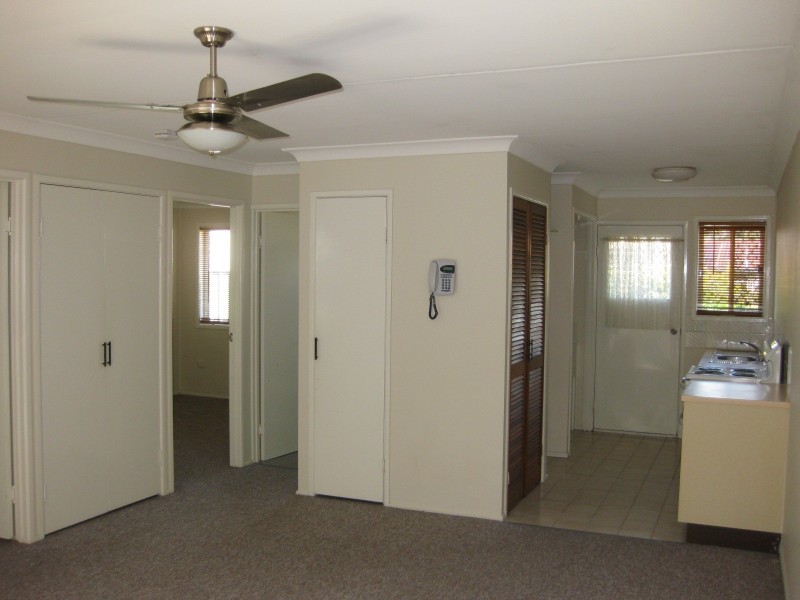 2/95 Kate Street, Woody Point QLD 4019