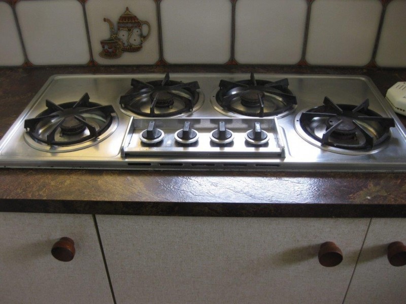 17 Brennan Rd, Scarborough QLD 4020