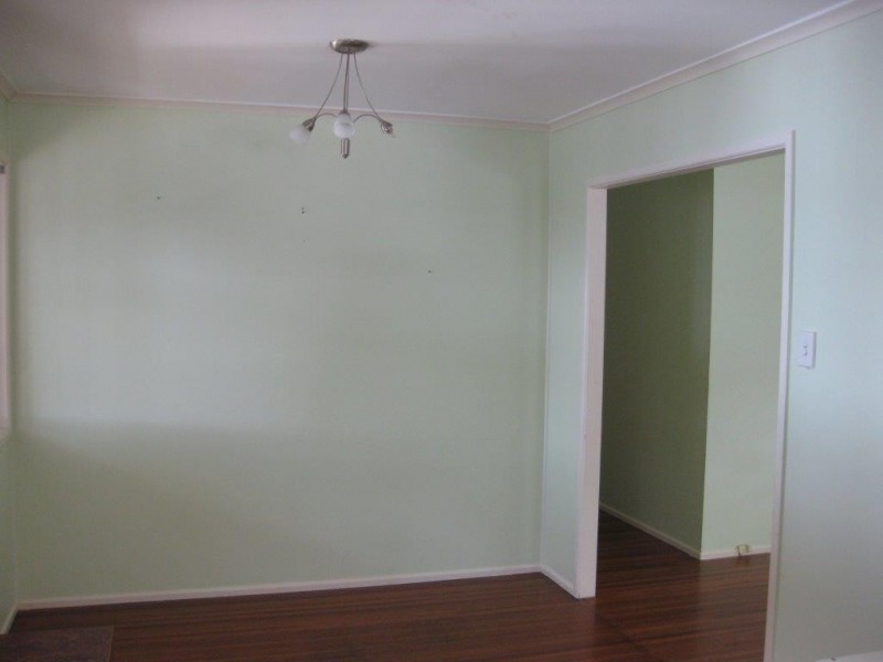 17 Brennan Rd, Scarborough QLD 4020