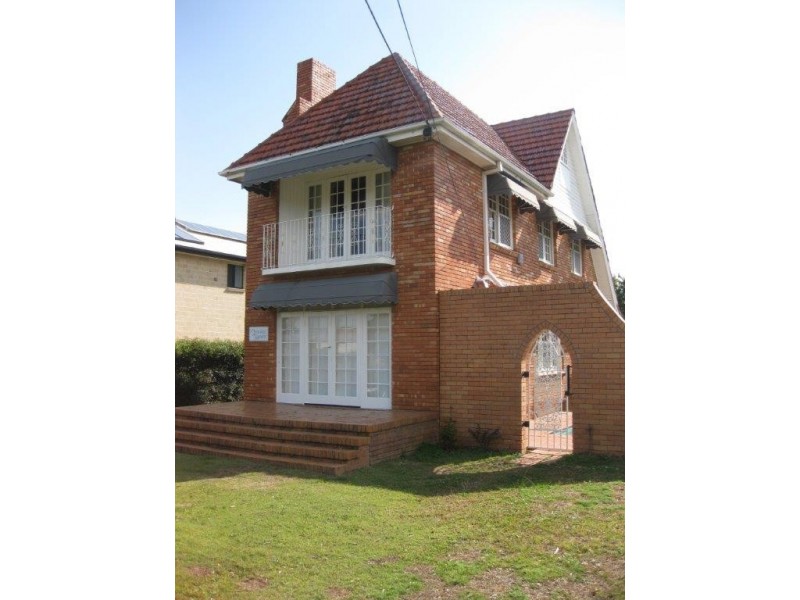 121 Maine Road, Clontarf QLD 4019