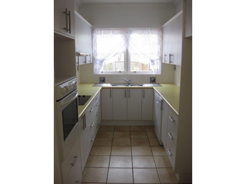 121 Maine Road, Clontarf QLD 4019