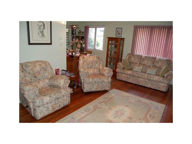 40 Nuttall St, Lawnton QLD 4501