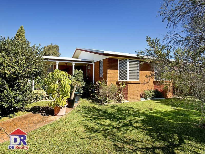 21 Matthew St, Scarborough QLD 4020