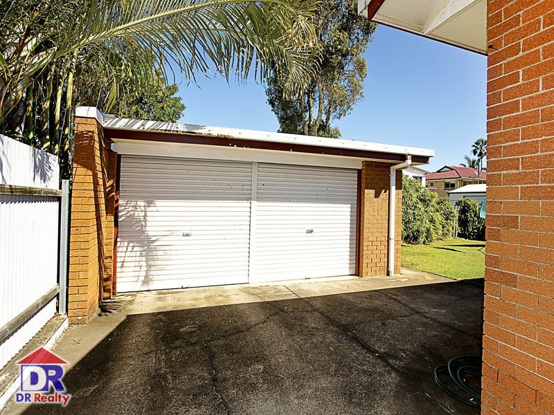 21 Matthew St, Scarborough QLD 4020