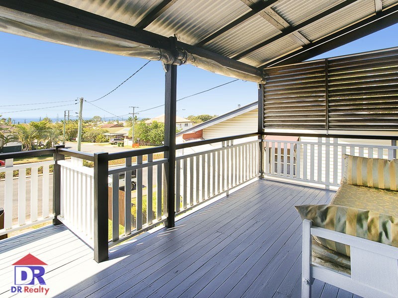 345 Oxley Ave, Margate QLD 4019