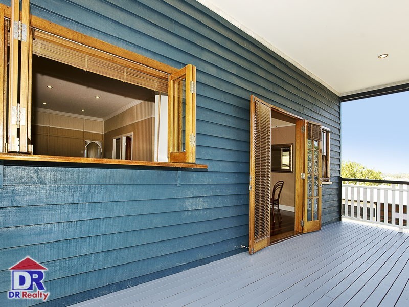 345 Oxley Ave, Margate QLD 4019