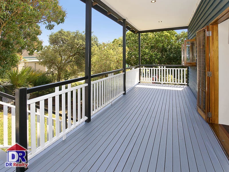 345 Oxley Ave, Margate QLD 4019