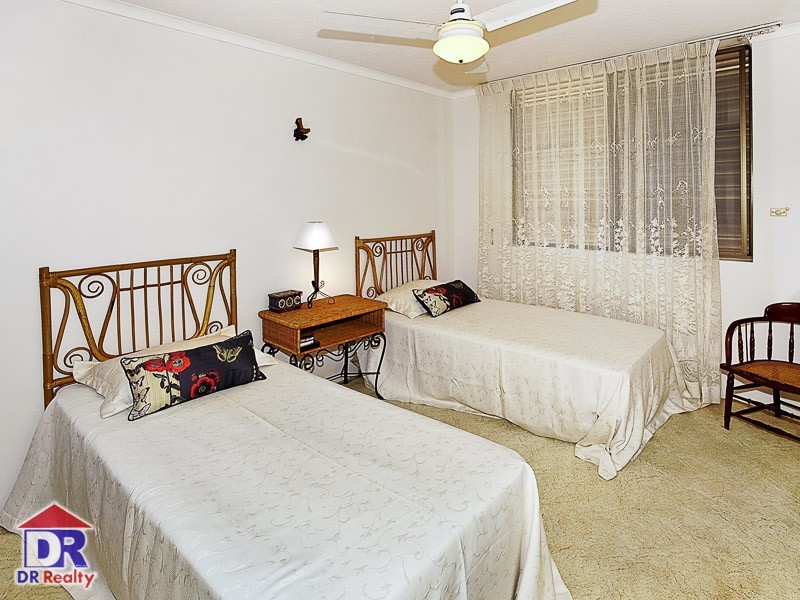 4/2A View St, Woody Point QLD 4019