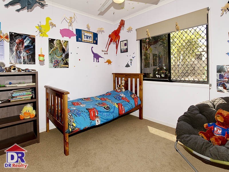 4 Sefton Ct, North Lakes QLD 4509