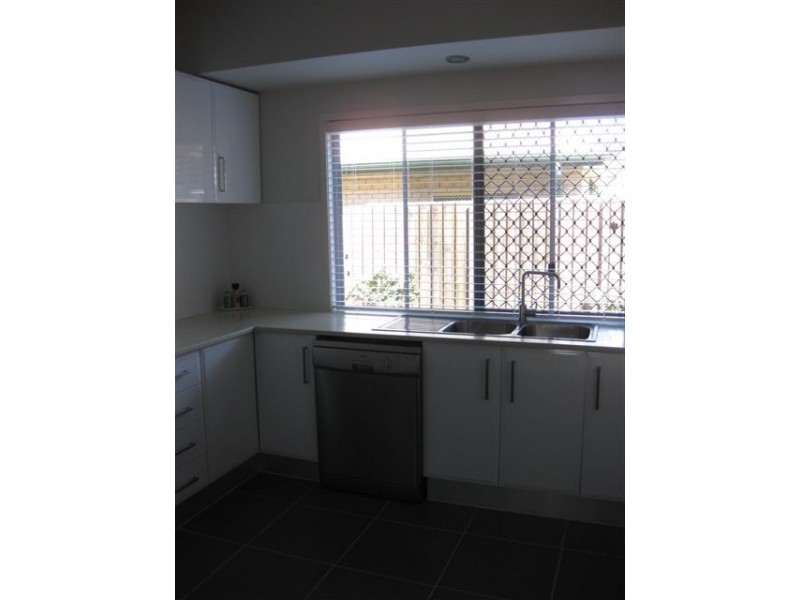 3/77 Turner Street, Scarborough QLD 4020