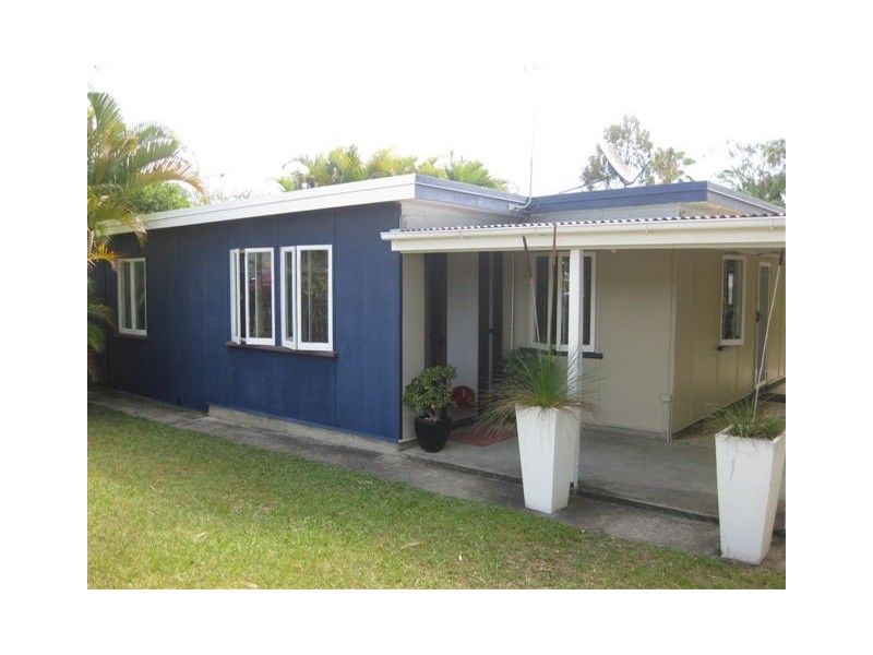 231 Scarborough Rd, Scarborough QLD 4020