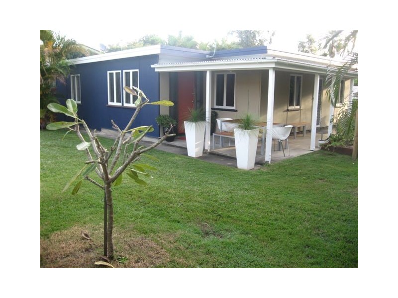 231 Scarborough Rd, Scarborough QLD 4020