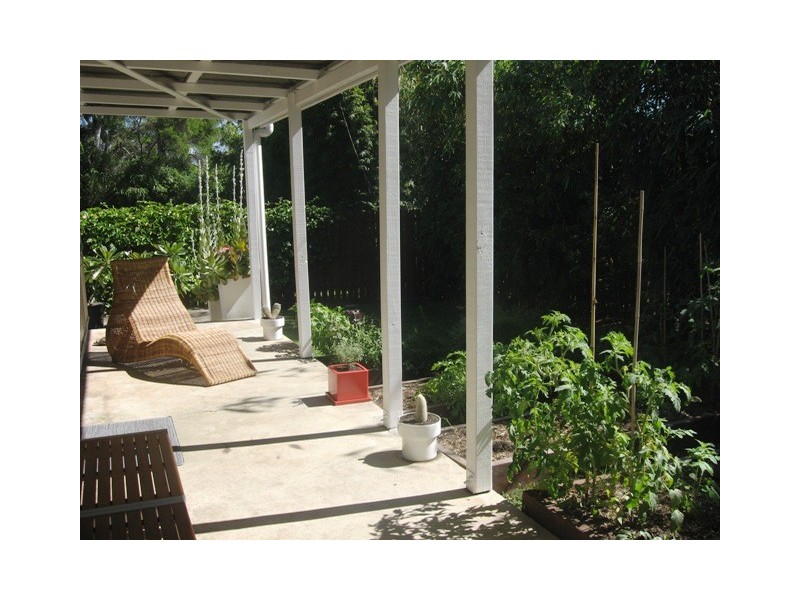 231 Scarborough Rd, Scarborough QLD 4020