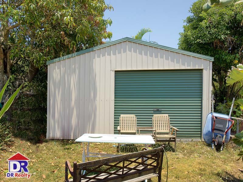 35 Flinders Pde, Scarborough QLD 4020